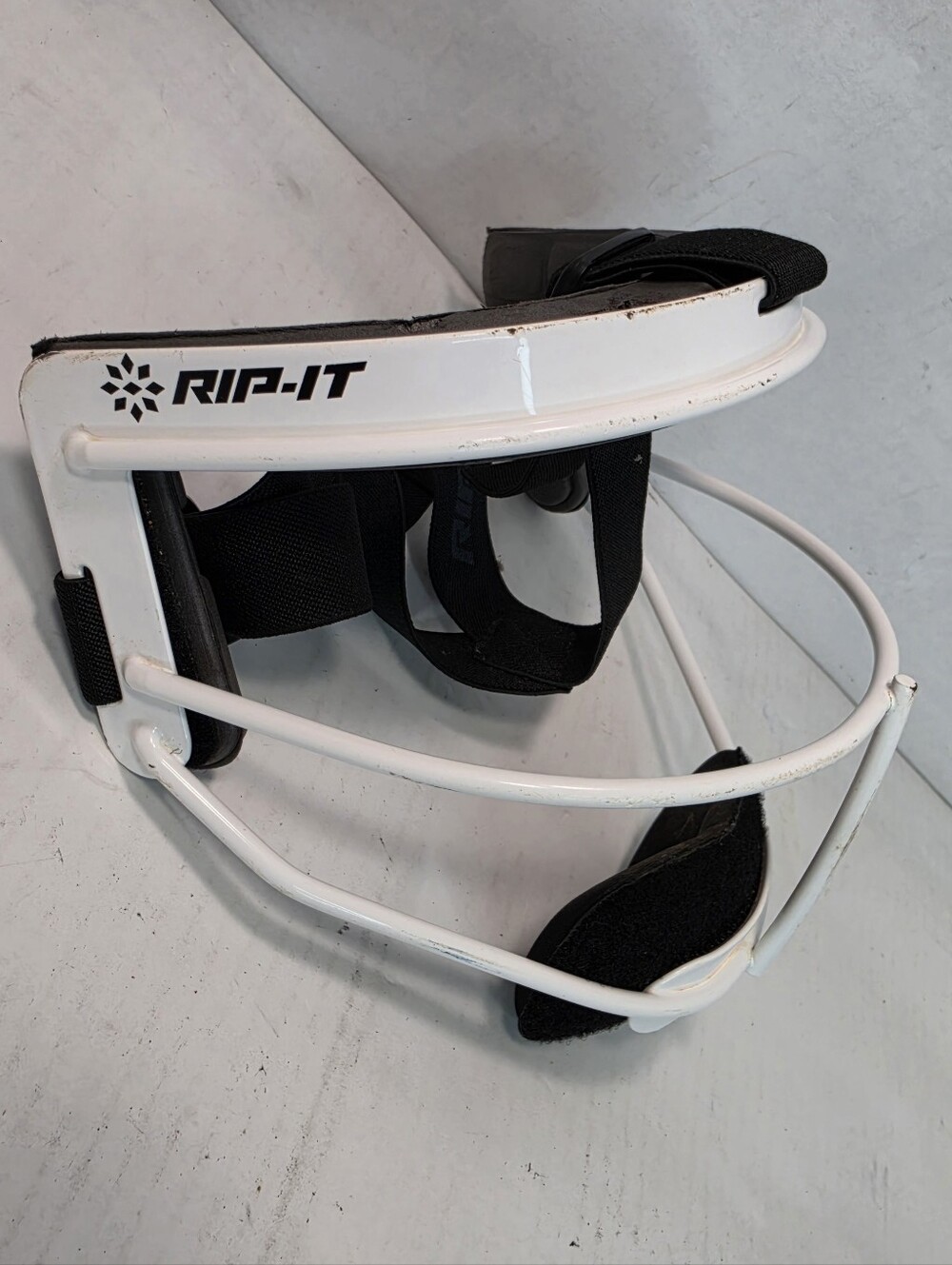 RIP-IT Defense Pro Adult Softball Mask White Protective Fielders Face Guard